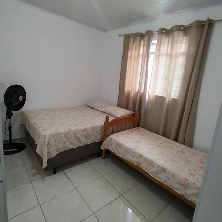 A Casa Da Sogra Casa Para Temporada Em Caraguatatuba Litoral Norte Ngoại thất bức ảnh